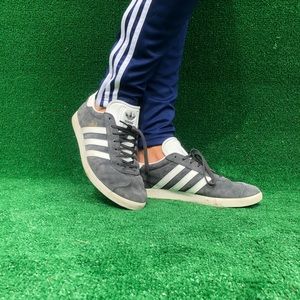 Adidas gazelle sneakers